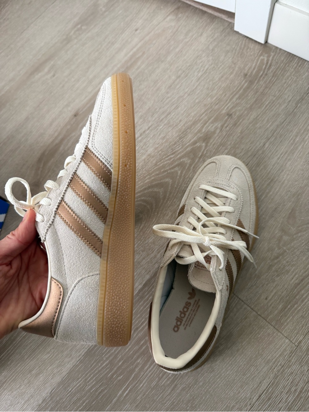 adidas Women's Suede Sneakers in Cream & Tan Metallic- handball Spezial - Picture 7 of 8